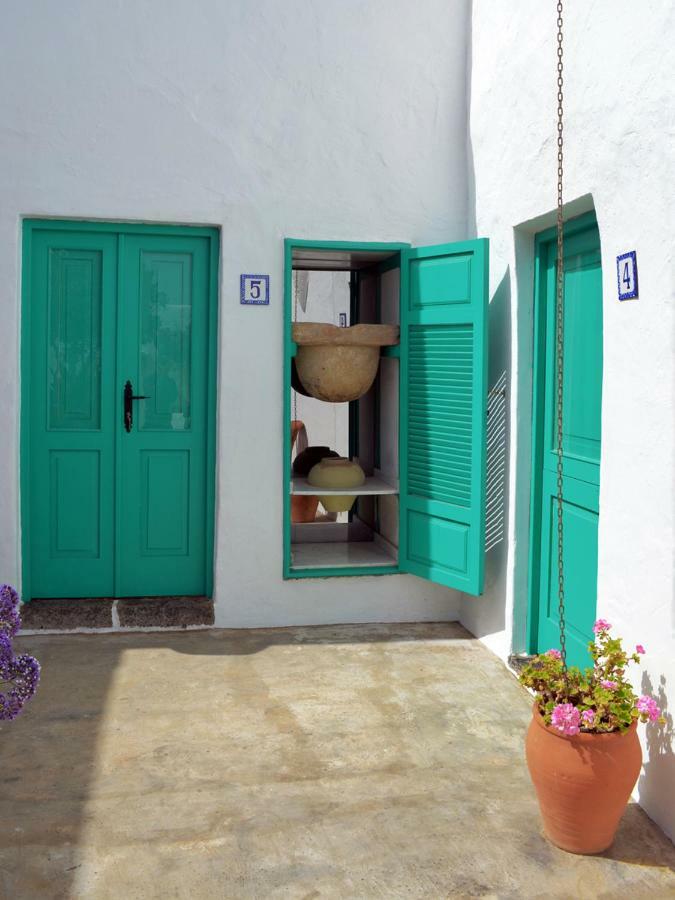 Los Lirios Hotel Rural - Adults Only Tías Dış mekan fotoğraf