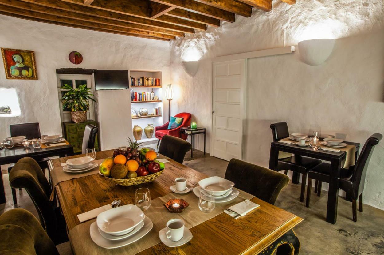 Los Lirios Hotel Rural - Adults Only Tías Dış mekan fotoğraf
