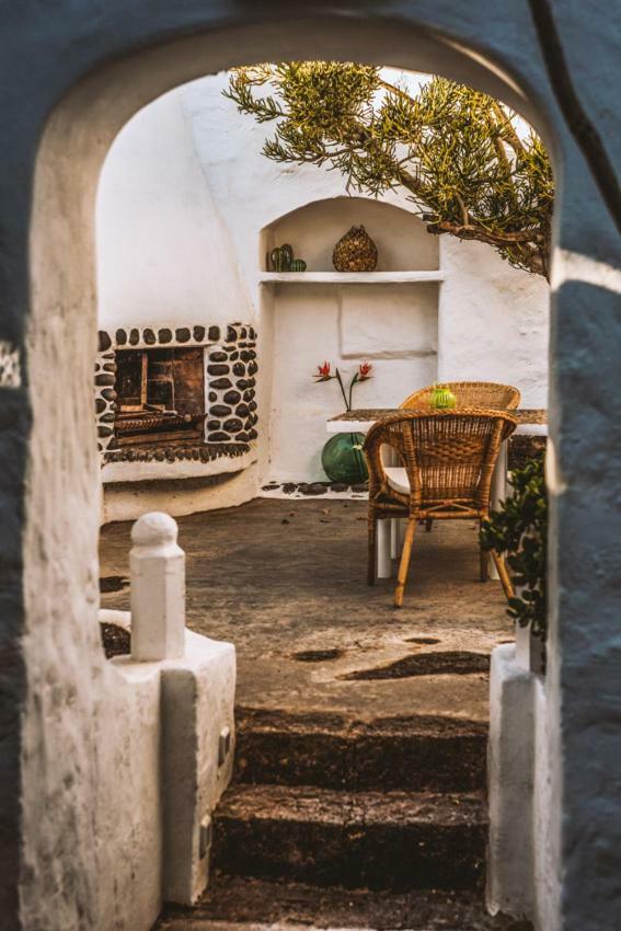 Los Lirios Hotel Rural - Adults Only Tías Dış mekan fotoğraf