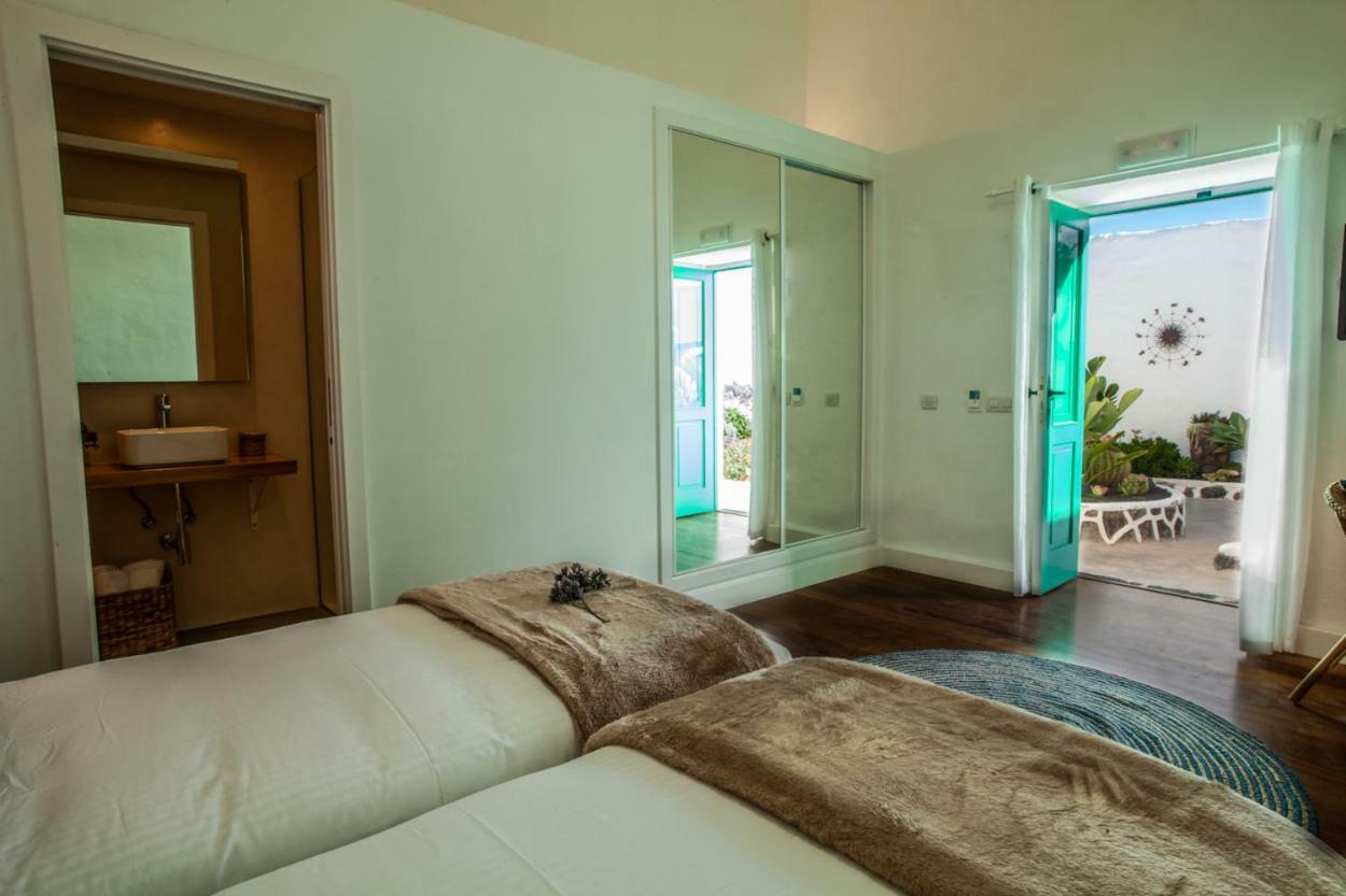 Los Lirios Hotel Rural - Adults Only Tías Dış mekan fotoğraf