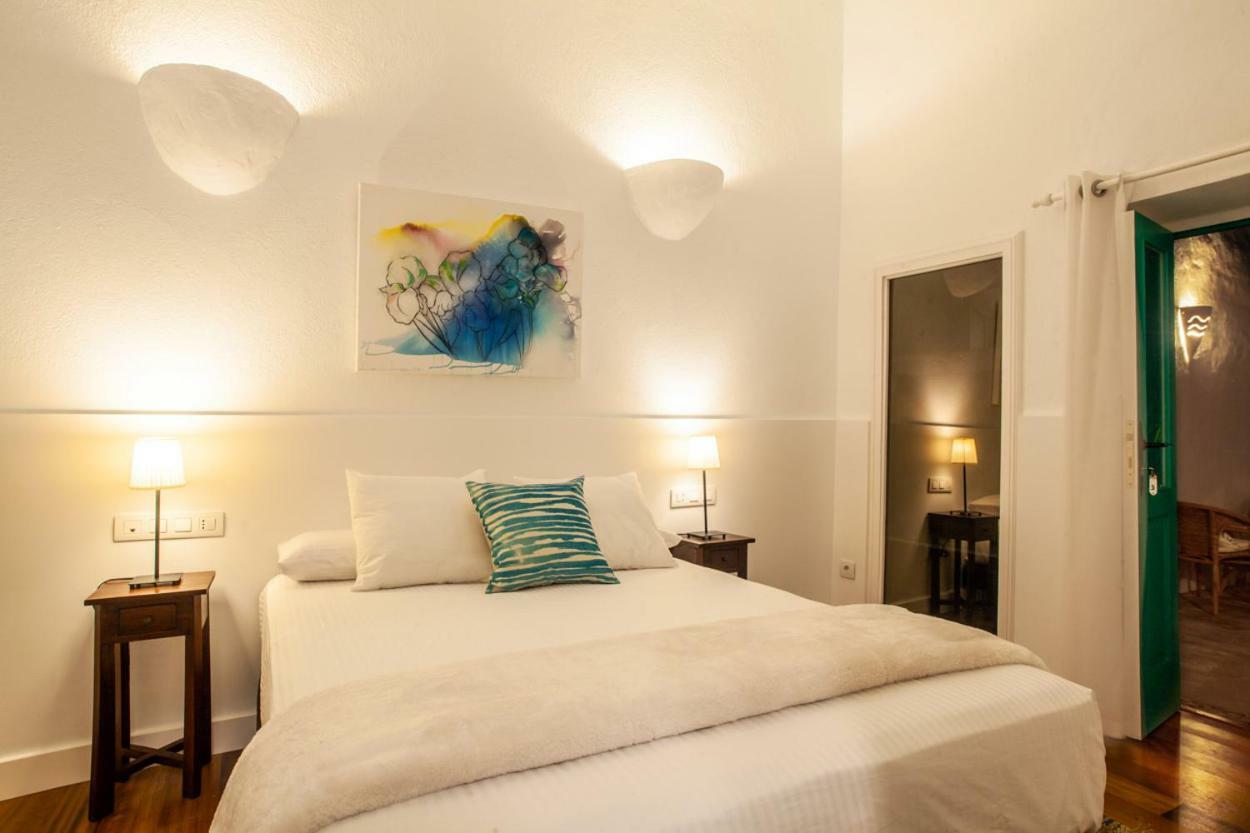 Los Lirios Hotel Rural - Adults Only Tías Dış mekan fotoğraf